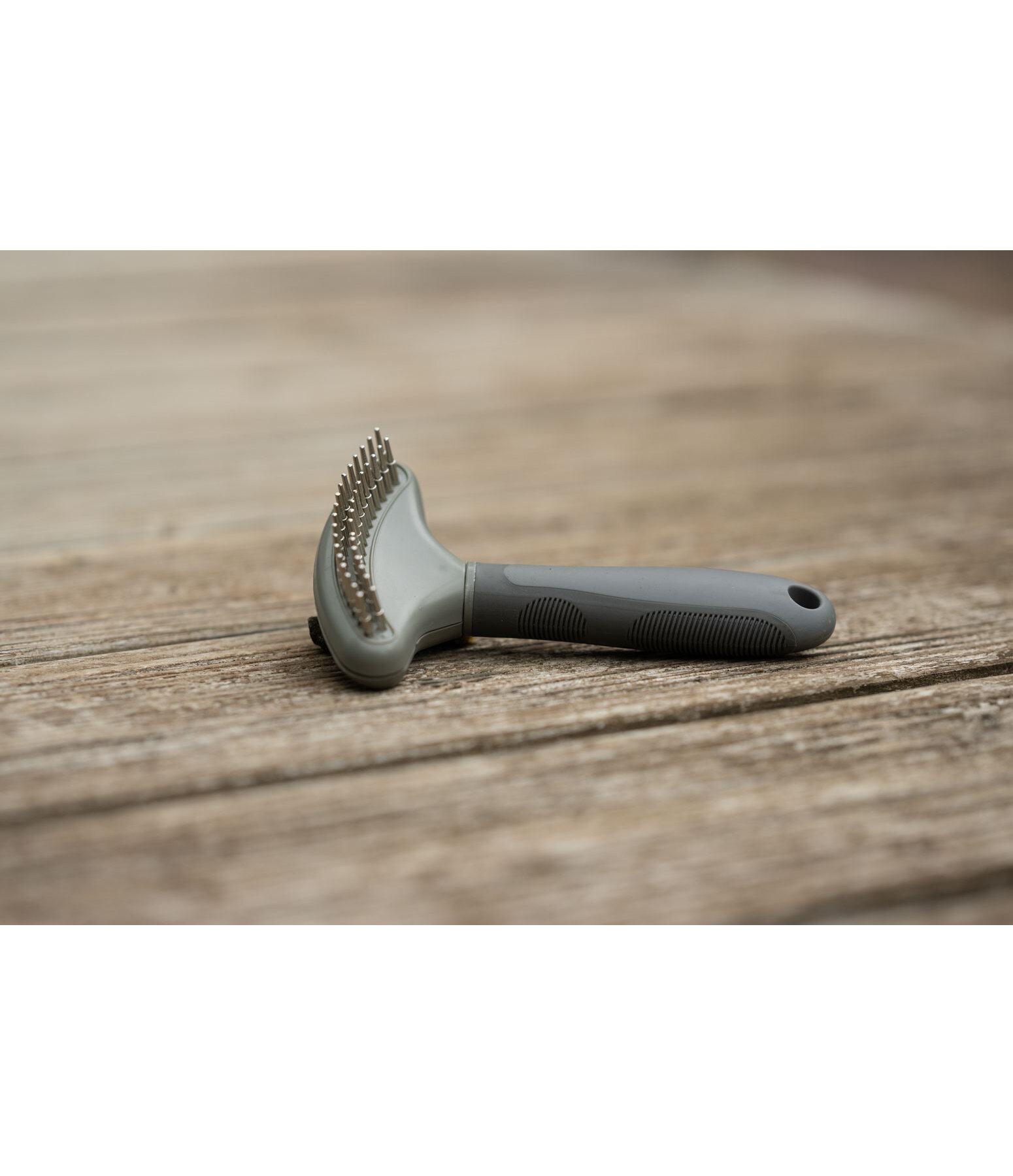 Brosse � d�m�ler pour chien  Maylo