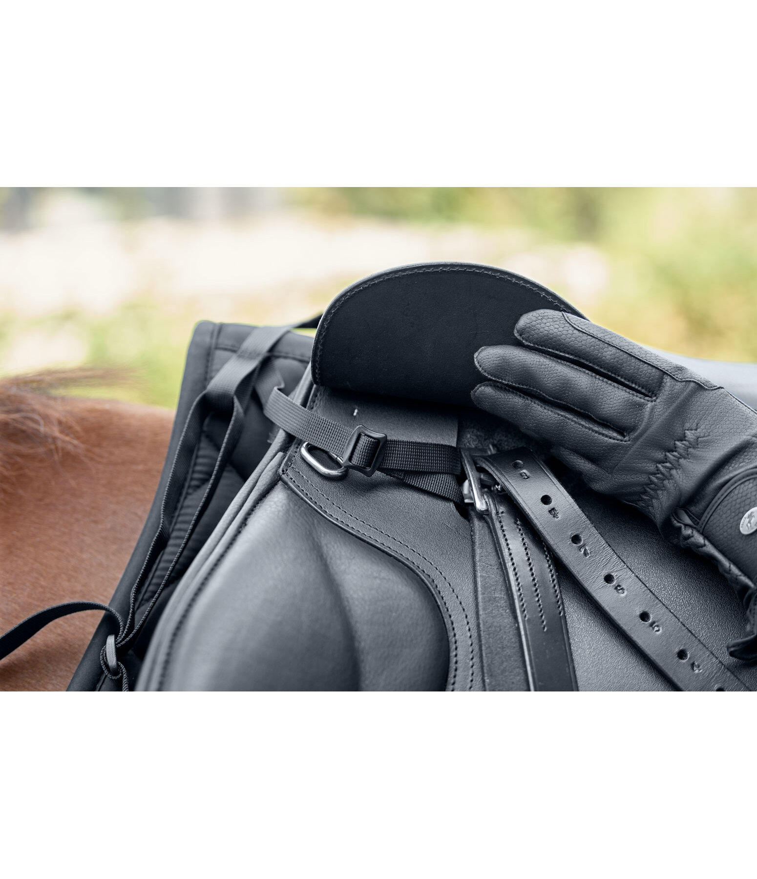 Gilet de protection airbag  by SPARK Ultimate Back & Neck Protector