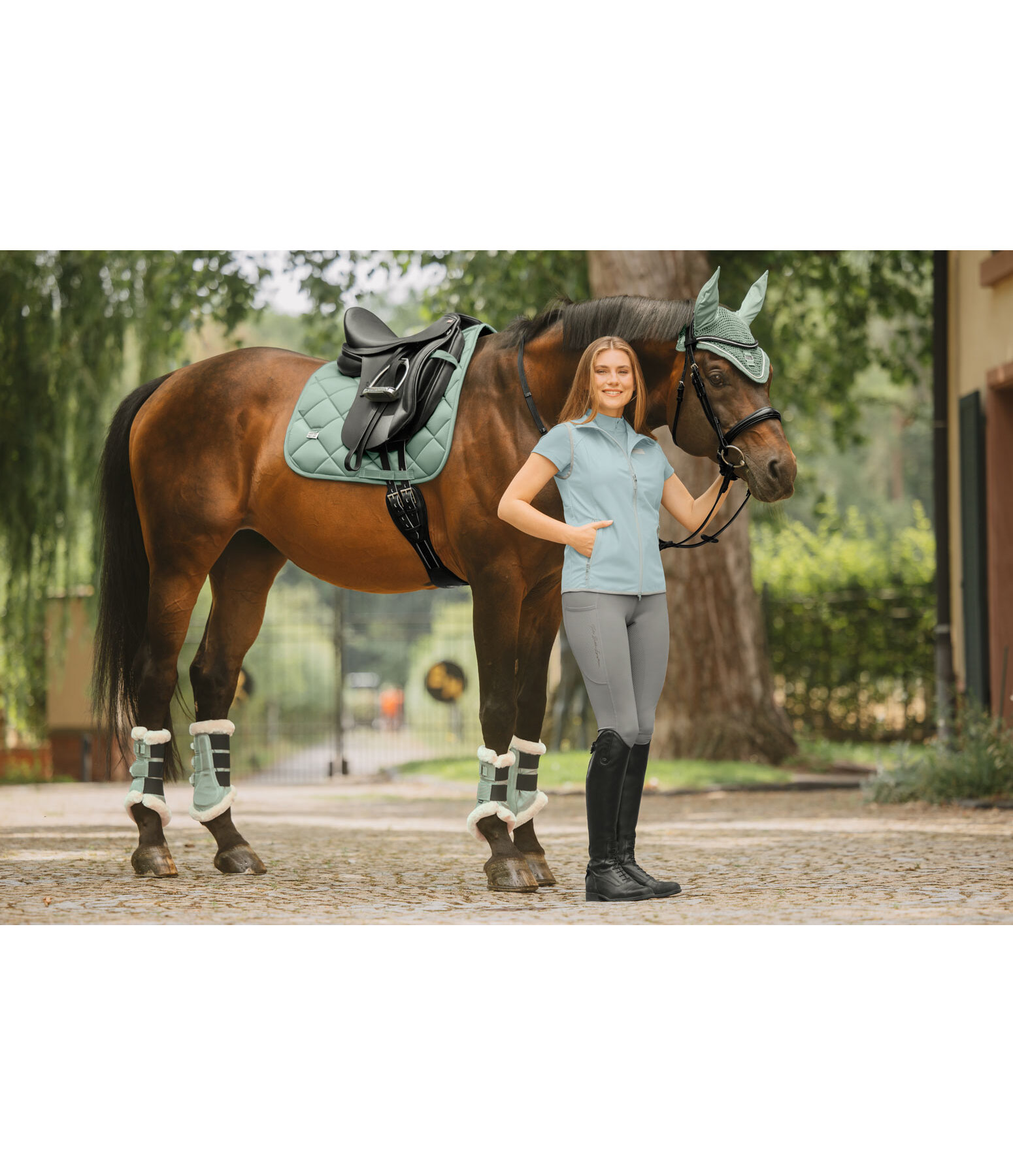 Gu�tres de dressage en polaire Teddy  Essential (post�rieurs)