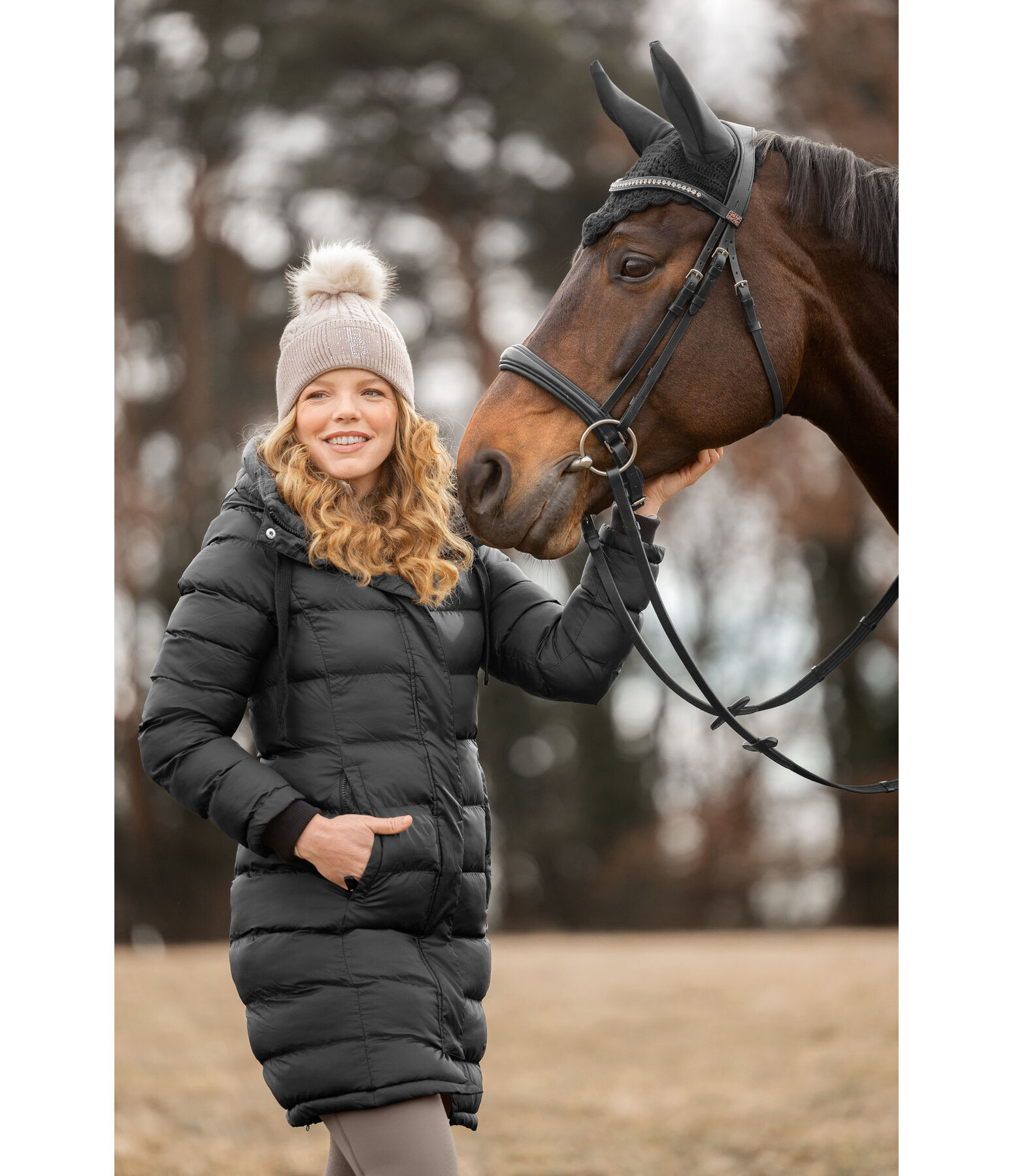 Manteau d'�quitation matelass� � capuche  Minou