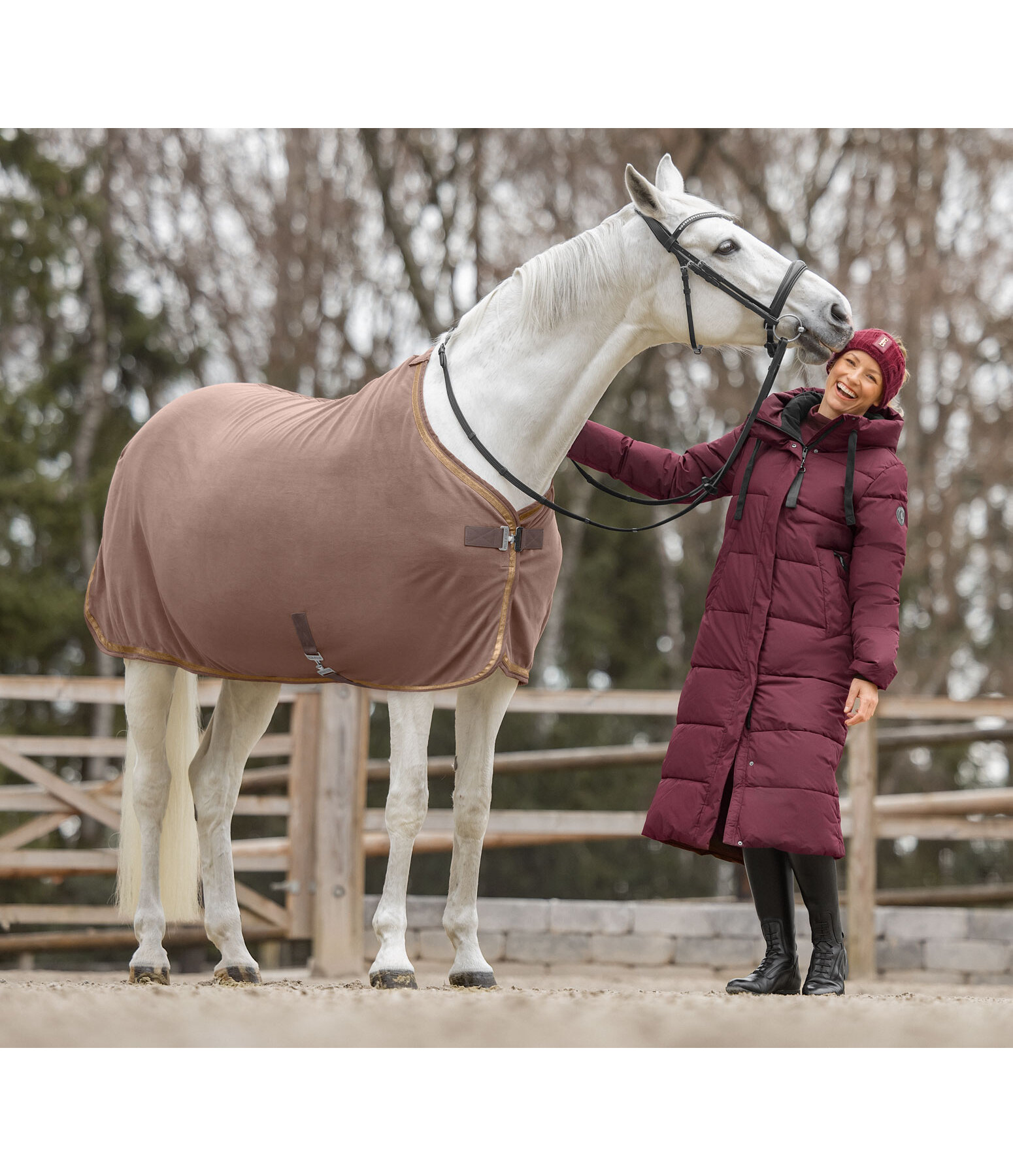 Manteau d'�quitation matelass� � capuche   Anne