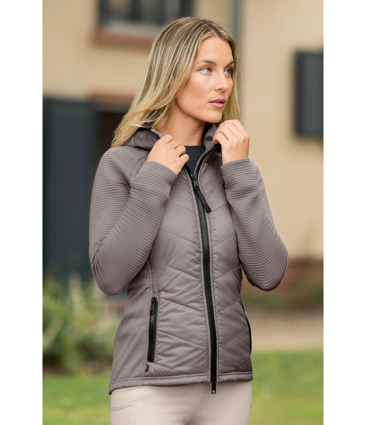 Veste stretch bi-mati�re � capuche  Lene