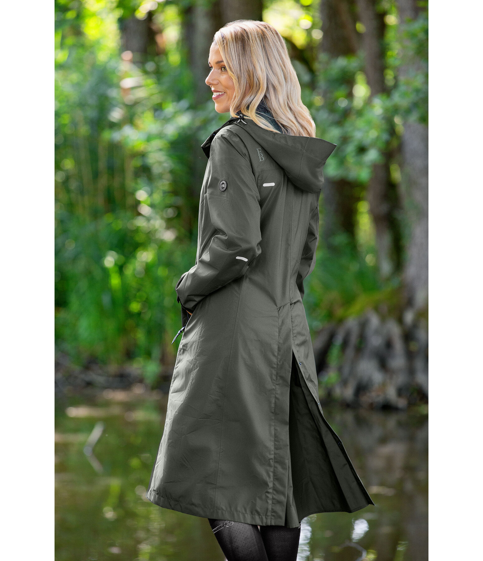 Manteau d'�quitation technique � capuche  Enna
