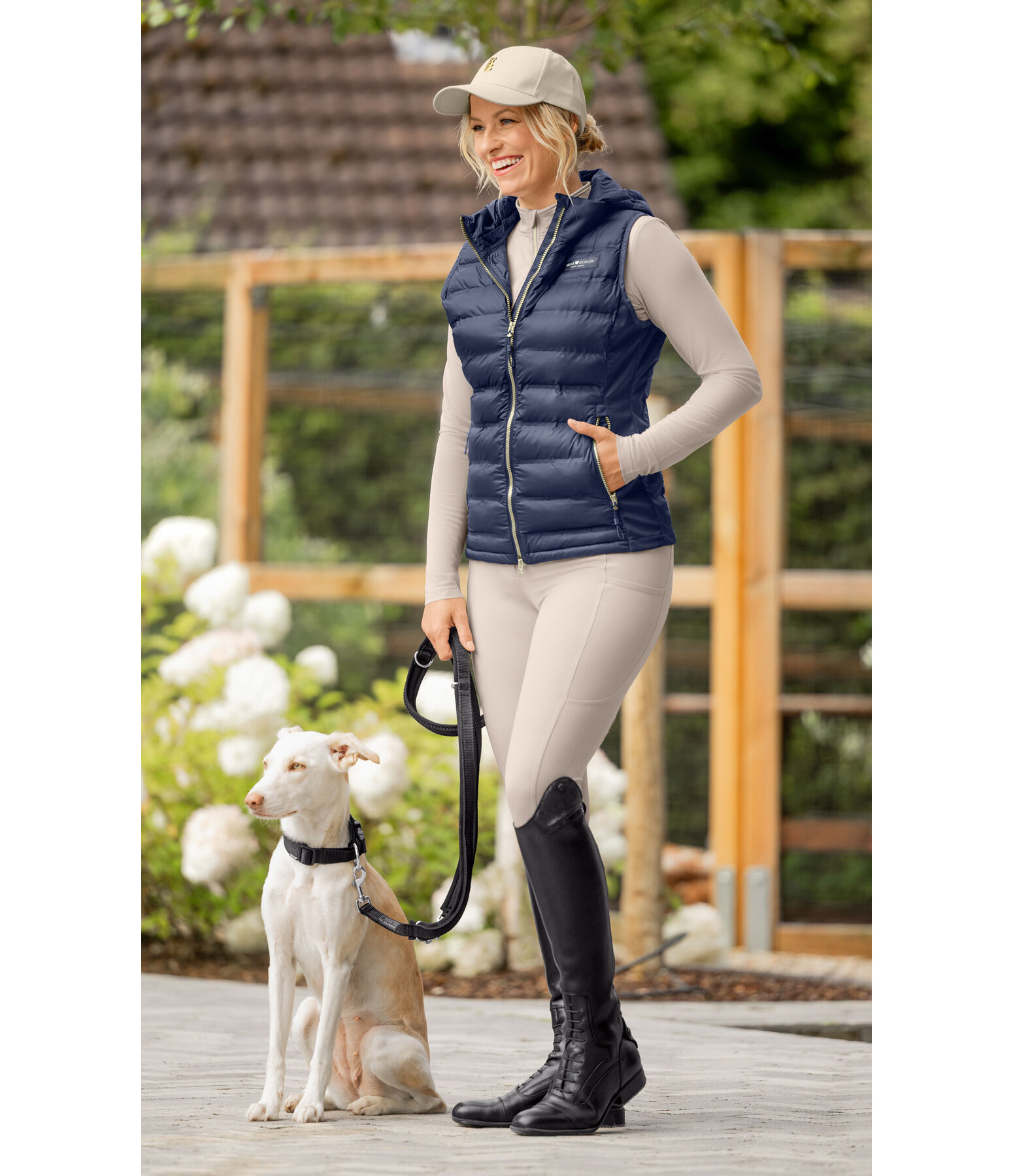 Gilet bi-mati�re � capuche  Josy