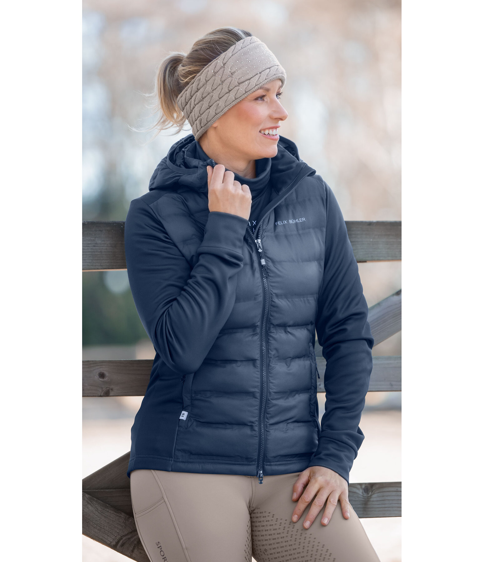 Veste d'�quitation bi-mati�re � capuche  Mara II
