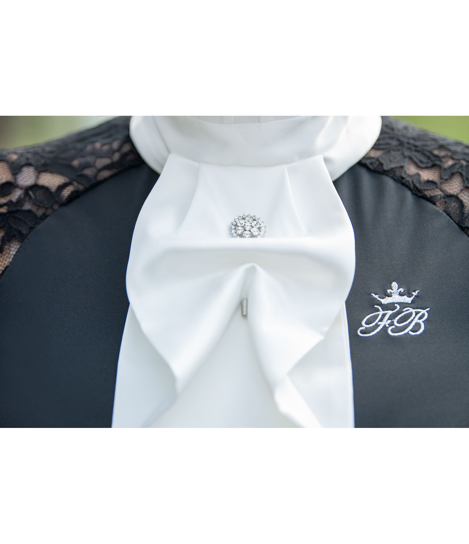 pingle de plastron  Crystal