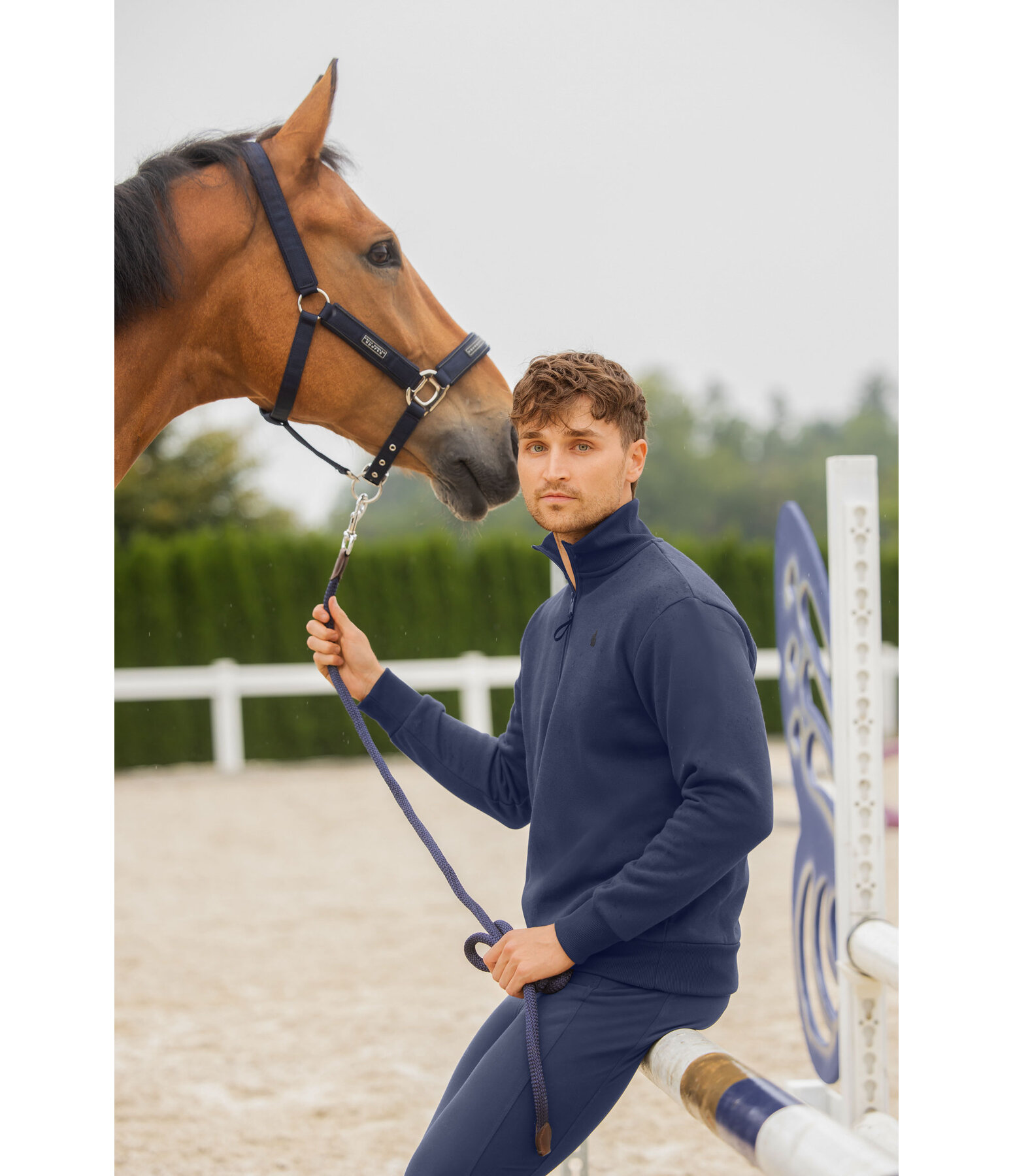 Sweat avec col zipp� homme  Portland