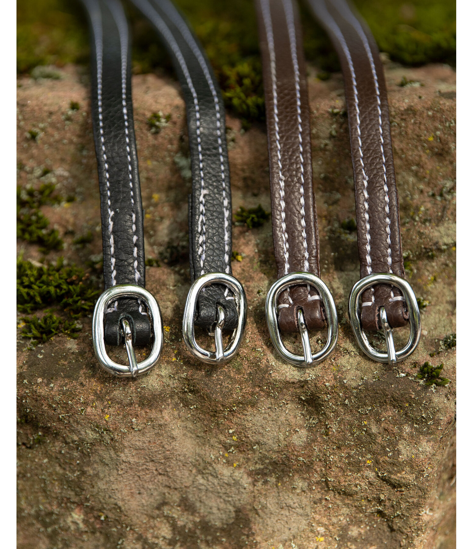Lanires d'perons  Stitch