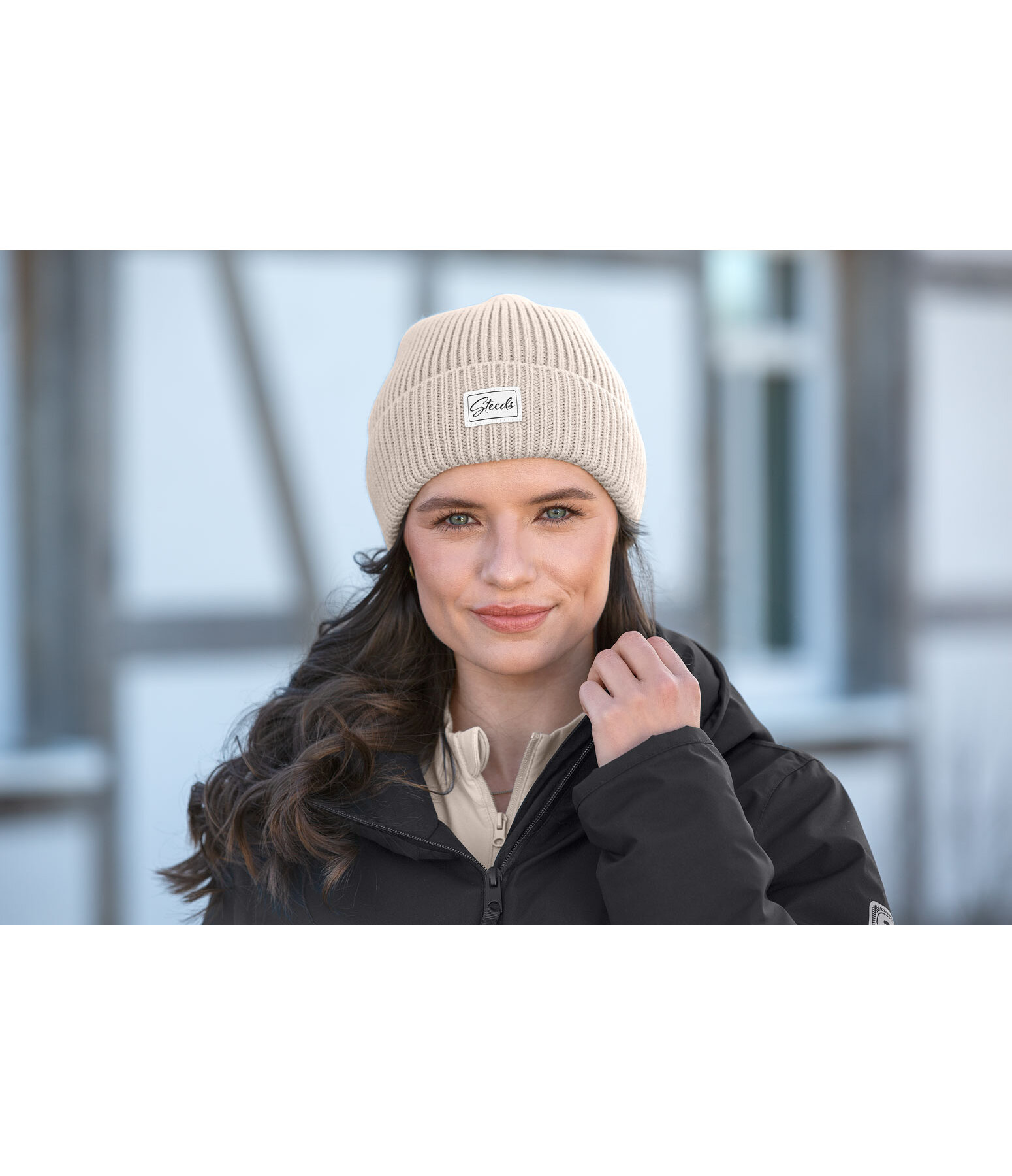 Bonnet  Anuk