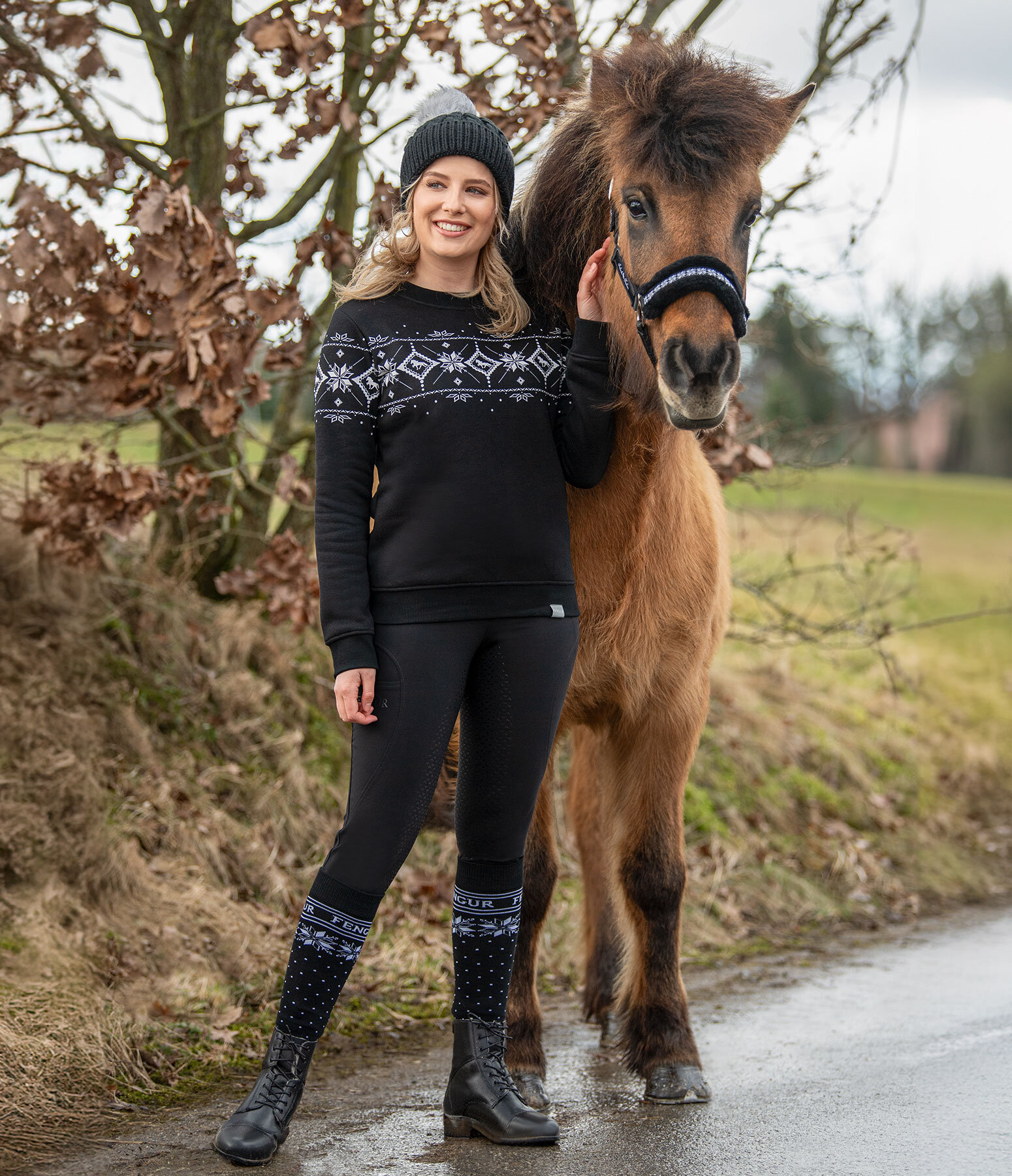 Tenue islandaise  Spirit en noir